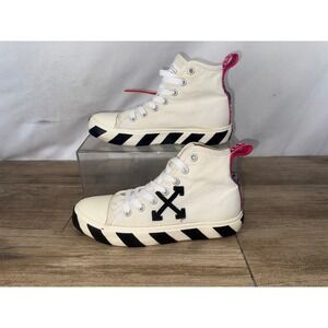 OFF WHITE Off White Vulc Low Top Canvas Sneakers White Black Pink Logo Tag Women